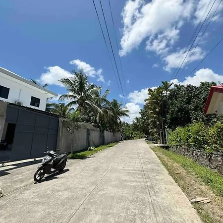 Valencia Pool Studio Valencia (Negros Oriental) Exterior photo
